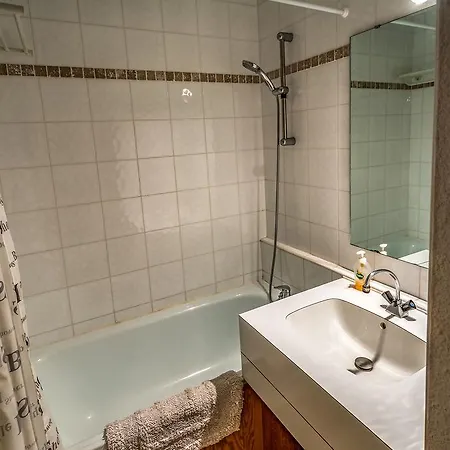 Apartment Maison Tresallet *